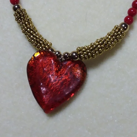 Hand crafted Red Bamboo Coral bracelet with magnetic ♥️ clasp - Picture 3 of 3